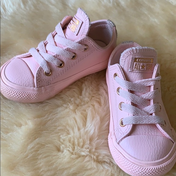 rose gold converse infant